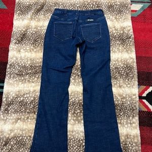 Cowgirl Tuff lined jeans size 28 x 33